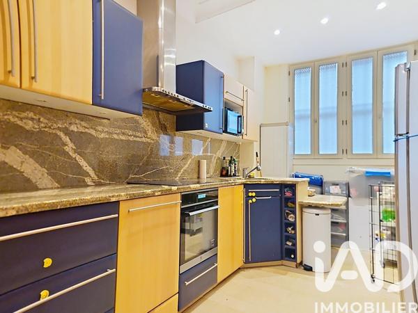 Appartement à vendre 4 pièces 99,22 m² Paris 11