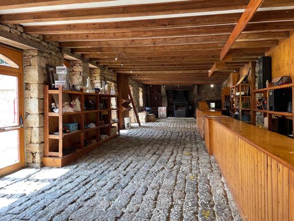 Propriété de charme de 890 m2