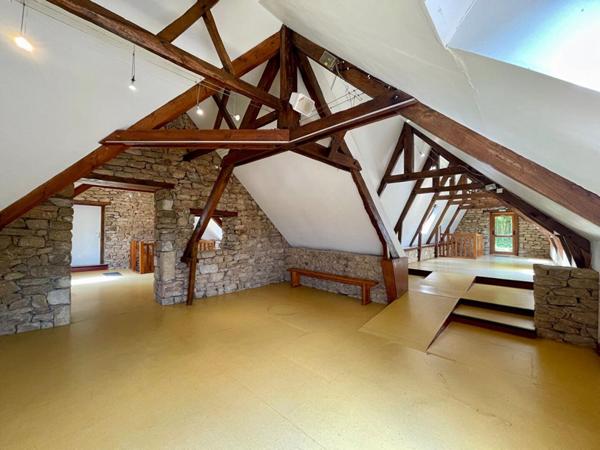 Propriété de charme de 890 m2