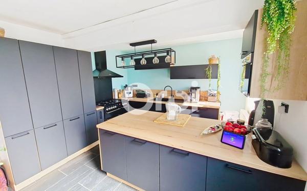 Maison à vendre    6 pièces • 153 m2 Cambronne-lès-Ribécourt