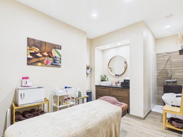 Fonds de commerce Salon de Coiffure, Esthétique & SPA