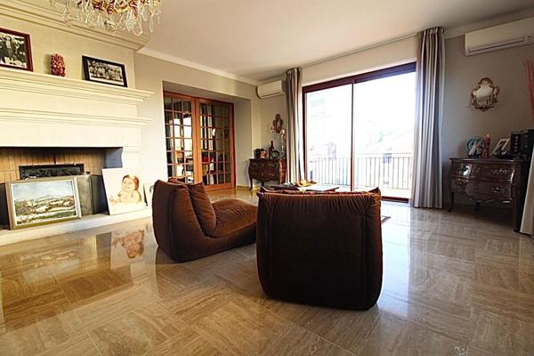 Maison d'exception en coeur de ville 400 m² habitables sur un parc de 1 200 m²