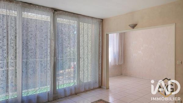 Appartement à vendre 4 pièces 77 m² Buc