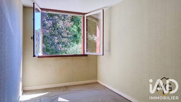Appartement à vendre 4 pièces 77 m² Buc