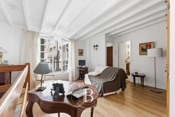 Paris 3ème, Appartement 1 Chambre -  67 m² à vendre