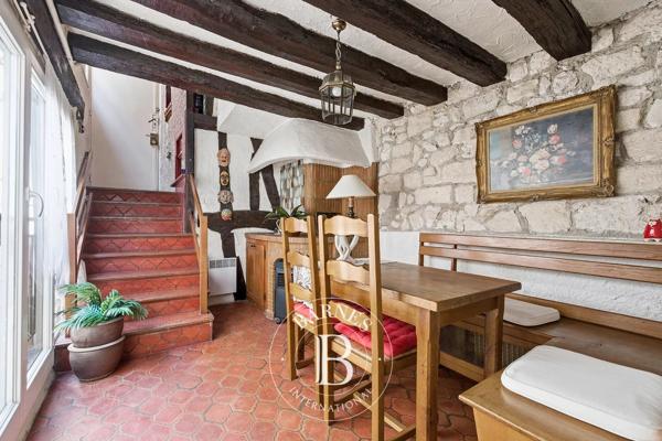 Paris 3ème, Appartement 1 Chambre -  67 m² à vendre