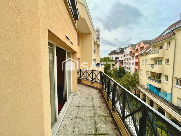 Lumineux T4 de 87 m² avec balcon et parking