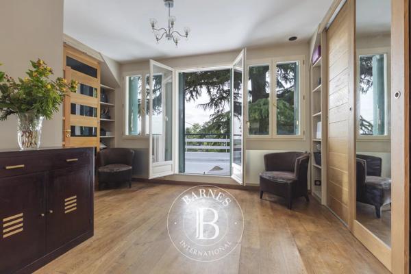 Bièvres, Maison 4 Chambres -  260 m² à vendre