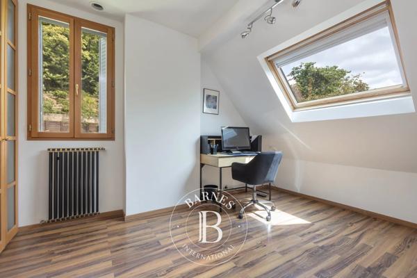 Bièvres, Maison 4 Chambres -  260 m² à vendre