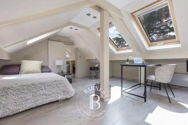 Bièvres, Maison 4 Chambres -  260 m² à vendre