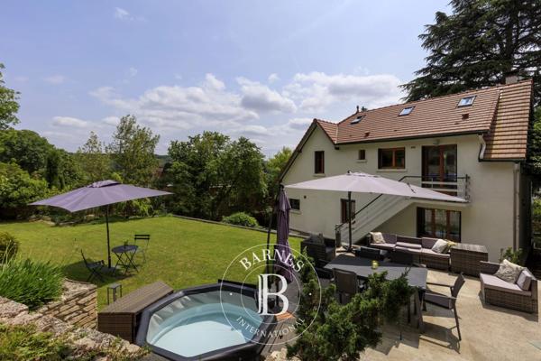 Bièvres, Maison 4 Chambres -  260 m² à vendre