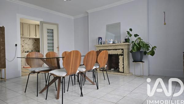 Maison à vendre 7 pièces 195 m² Fontaine-les-Grès