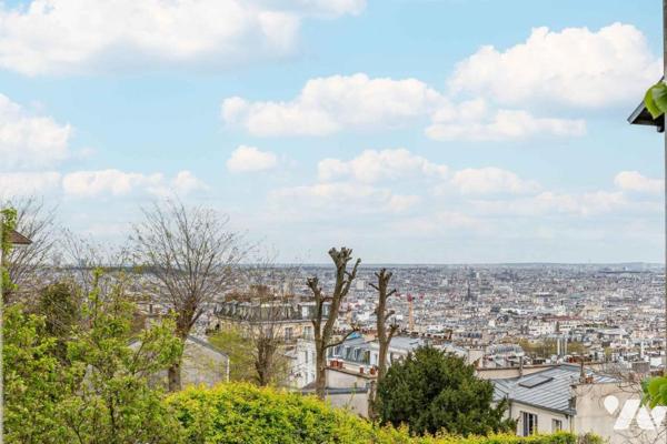 Studio 30 m² en plein coeur de Montmartre