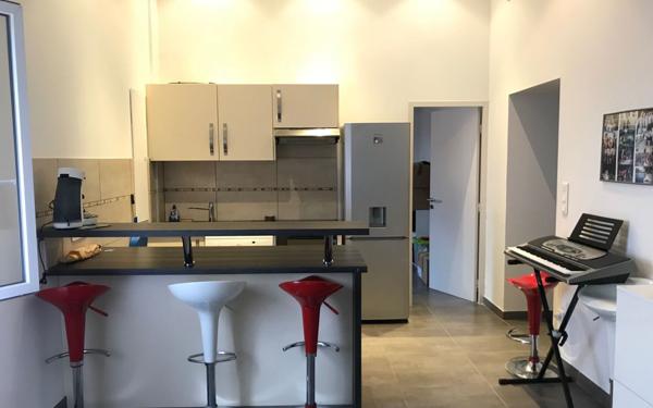 Appartement à louer    3 pièces •  Graveson