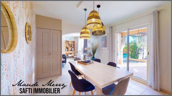 Villa parfaitement entretenue - 3 chambres dont une suite parentale de plain-pied - piscine - terrasse couverte - garage et abri voiture - terrain de 1650 m2 - au calme et sans vis-à-vis