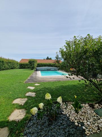 Villefranche-sur-Saône (69400) Maison quartier pavillonnaire dans un cadre verdoyant et paisible