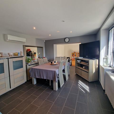 Villefranche-sur-Saône (69400) Maison quartier pavillonnaire dans un cadre verdoyant et paisible