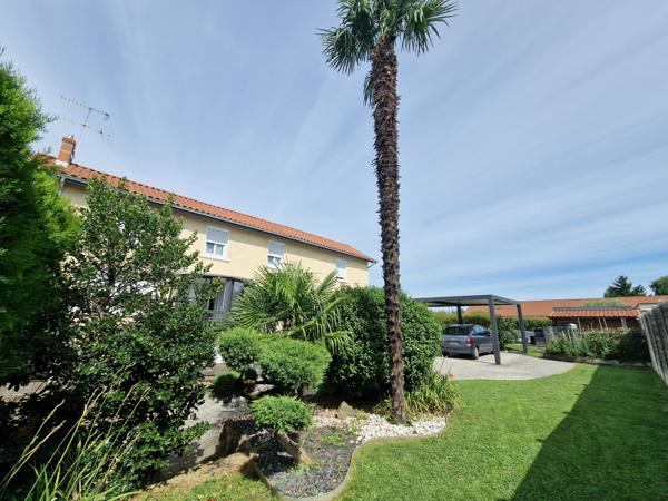 Villefranche-sur-Saône (69400) Maison quartier pavillonnaire dans un cadre verdoyant et paisible