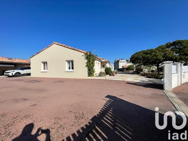 Maison à vendre 8 pièces 231 m² Loretz-d'Argenton