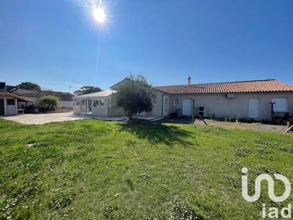 Maison à vendre 8 pièces 231 m² Loretz-d'Argenton