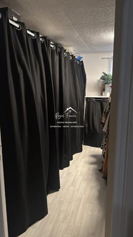 Secteur TARGE ! Vue sur le jardin avec sa piscine et sa terrasse