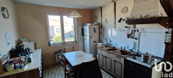 Maison traditionnelle 3 pièces de 60 m² à La Chaize-Giraud (85220)