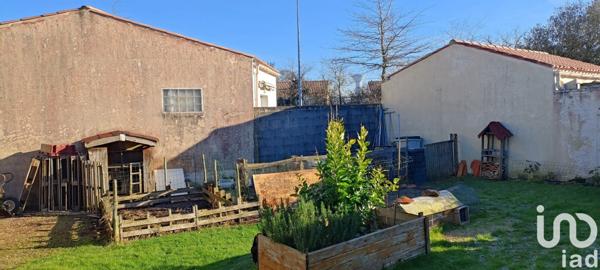 Maison traditionnelle 3 pièces de 60 m² à La Chaize-Giraud (85220)