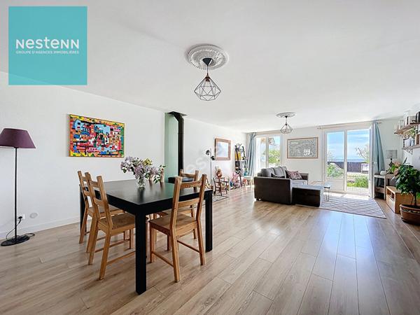 Maison de village rénovée, 196m², 5 chambres, jardin vue Pyrénées et garage, 5 min Villefranche de Lauragais