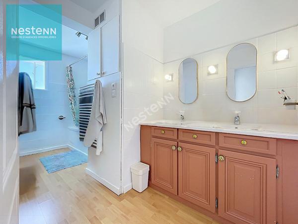 Maison de village rénovée, 196m², 5 chambres, jardin vue Pyrénées et garage, 5 min Villefranche de Lauragais