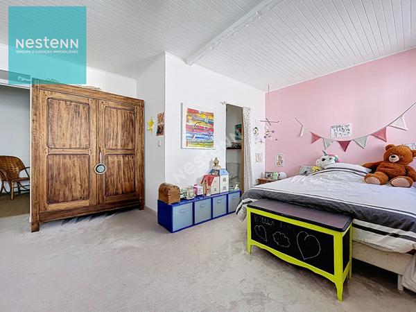 Maison de village rénovée, 196m², 5 chambres, jardin vue Pyrénées et garage, 5 min Villefranche de Lauragais