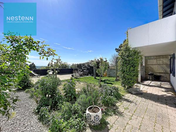 Maison de village rénovée, 196m², 5 chambres, jardin vue Pyrénées et garage, 5 min Villefranche de Lauragais