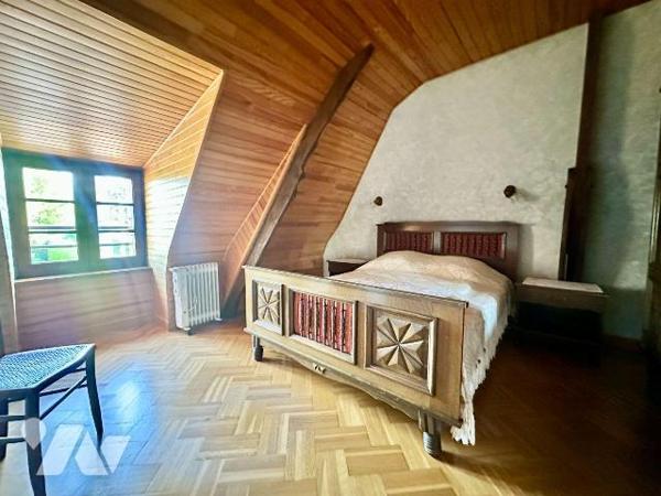 EXCLUSIVITE TRENTE CINQ NOTAIRES !! Au c?ur d'un hameau en sortie de Bruz, venez découvrir ce b...