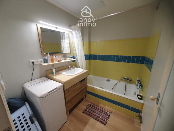 Maison
                                                                                                                                                                                                                                                                                                                        4 pièce(s)                                                                                                                                                                                                          3 chambre(s)                                                                                                                                                                                                          90  m²