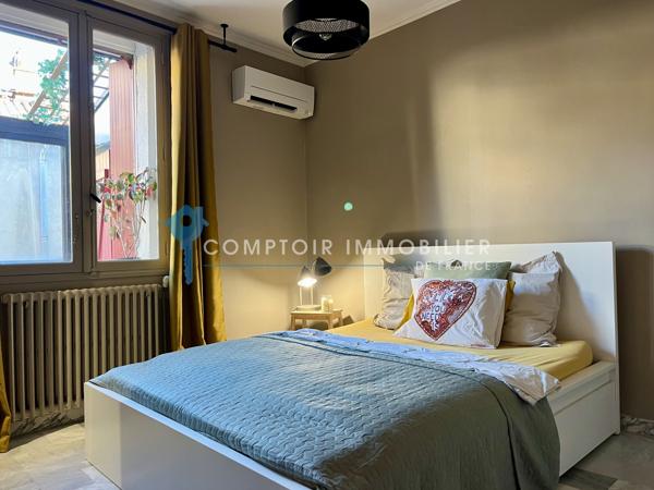 Appartement
                                                                                                                                                                                                                                                                                                                        4 pièce(s)                                                                                                                                                                                                          2 chambre(s)                                                                                                                                                                                                          102.89  m²