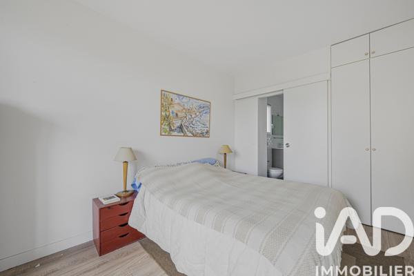 Appartement à vendre 2 pièces 56 m² Asnières-sur-Seine