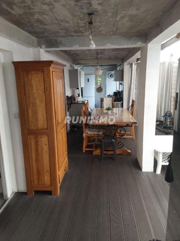 Maison Saint Joseph 10 pièce(s) 332 m2