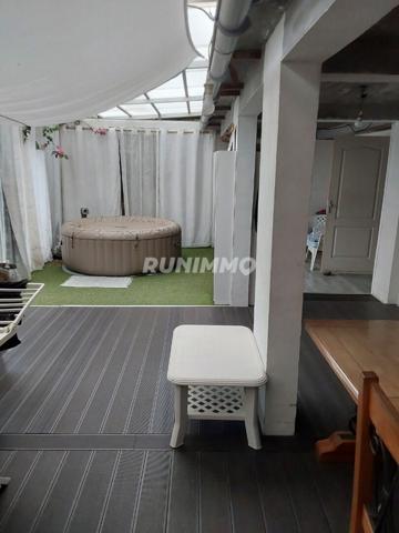 Maison Saint Joseph 10 pièce(s) 332 m2