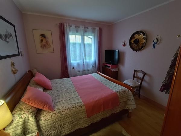 Maison à vendre |  Terrasson-Lavilledieu |  5 pièces | 100 m²