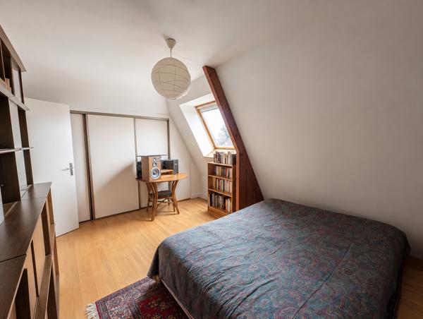 44410 HERBIGNAC - Centre -  Maison 5 chambres - belle vie de plain-pied- garage sous-sol