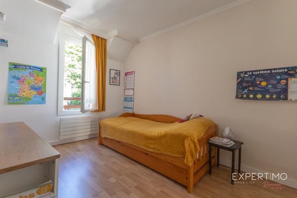 Montigny-le-Bretonneux (78180) Maison 6 pièces 131m2