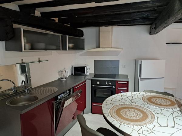 T2 MEUBLE CHEMIN DES AMOUREUX