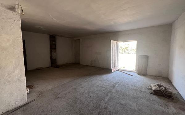 Maison à vendre    5 pièces •  Milhaud