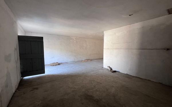 Maison à vendre    5 pièces •  Milhaud