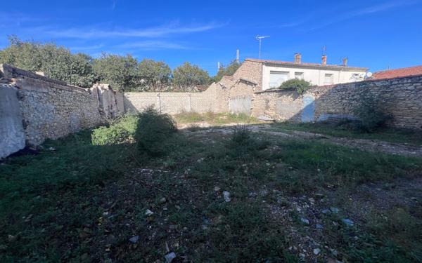 Maison à vendre    5 pièces •  Milhaud