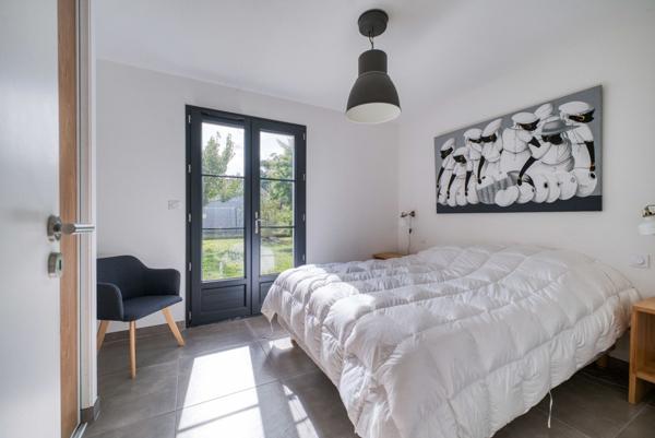 SAINT GEORGES D'OLÉRON - Villa récente de plain-pied avec piscine.