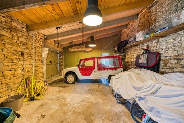 SAINT GEORGES D'OLÉRON - Villa récente de plain-pied avec piscine.