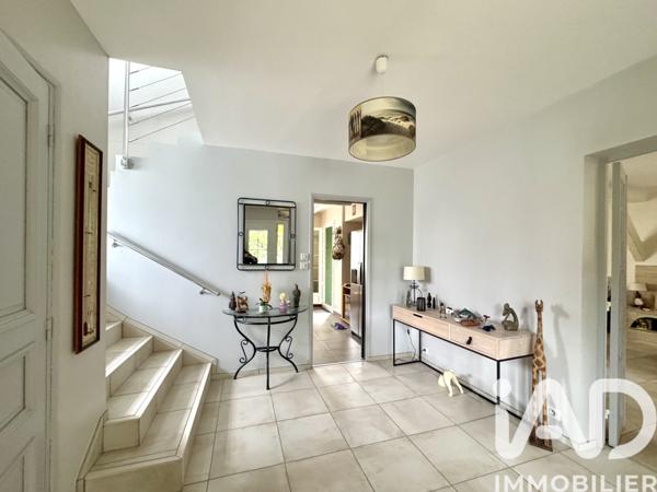 Maison à vendre 6 pièces 160 m² Rueil-Malmaison