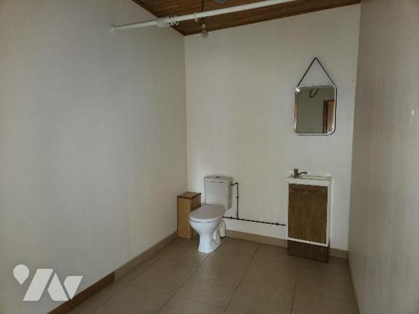 À vendre à Laferté-sur-Aube. A seulement 5 minutes de Ville-sous-la-Ferté et de l'autoroute A5,...