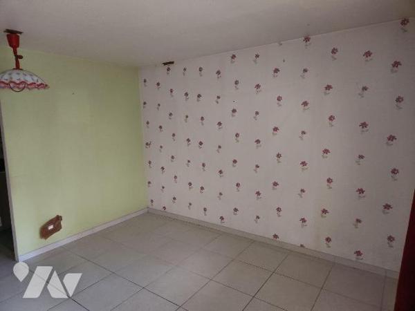 À vendre à Laferté-sur-Aube. A seulement 5 minutes de Ville-sous-la-Ferté et de l'autoroute A5,...