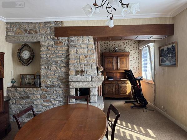 Maison à vendre à Saint-Gouéno dans les Côtes-d'Armor (22330), ref : 22115-3527